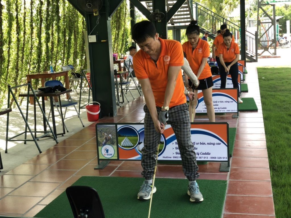 HÌnh ảnh thực tế về khoá học Golf