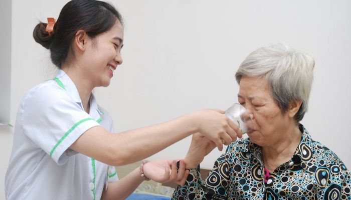 diem-manh-cua-dich-vu-cham-soc-nguoi-cao-tuoi-tieu-chuan-nhat-